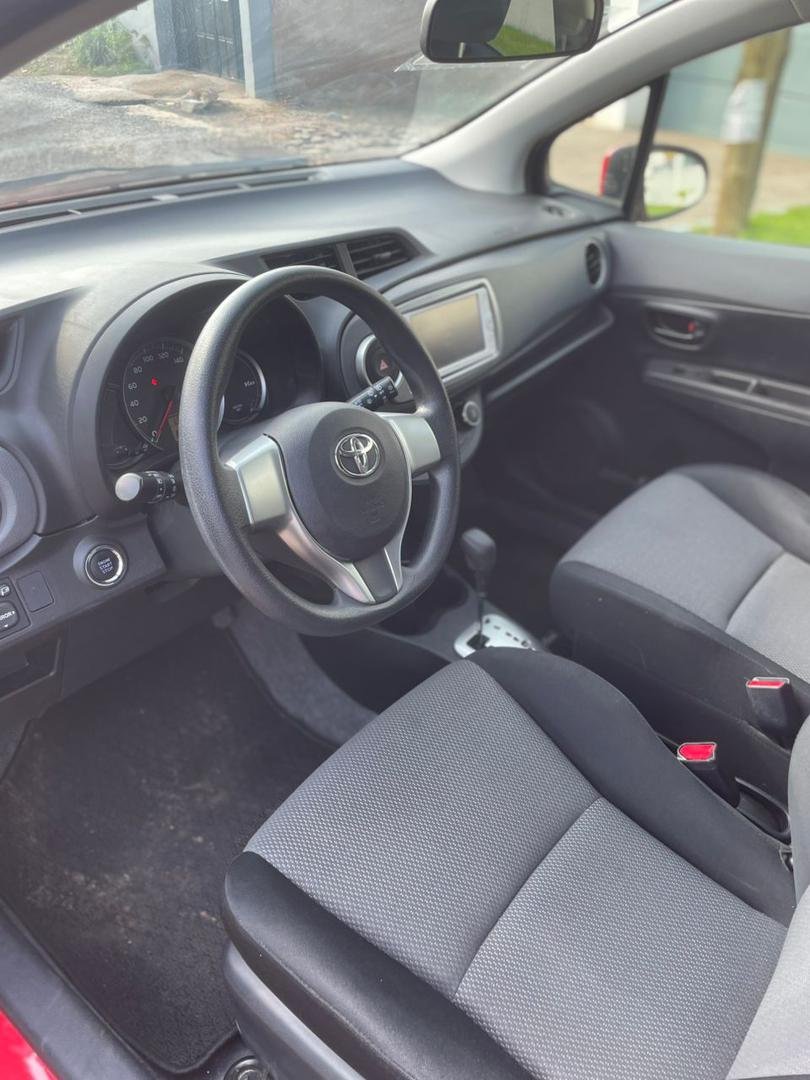 TOYOTA VITZ - Image 5