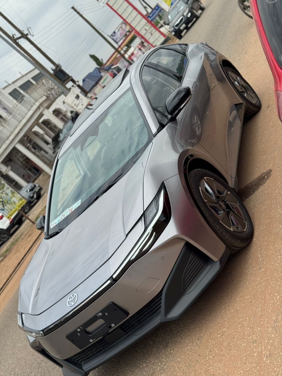 TOYOTA BZ3 - Image 13