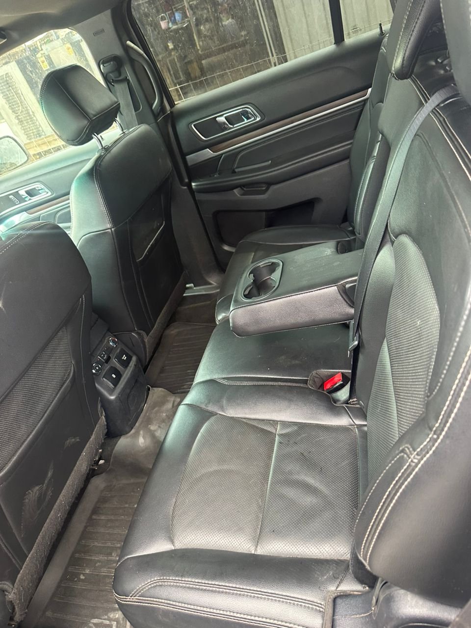 FORD EXPLORER 2017 - Image 9