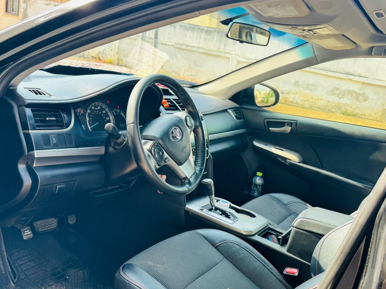 TOYOTA CAMRY SE 2014 - Image 3