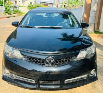 TOYOTA CAMRY SE 2014